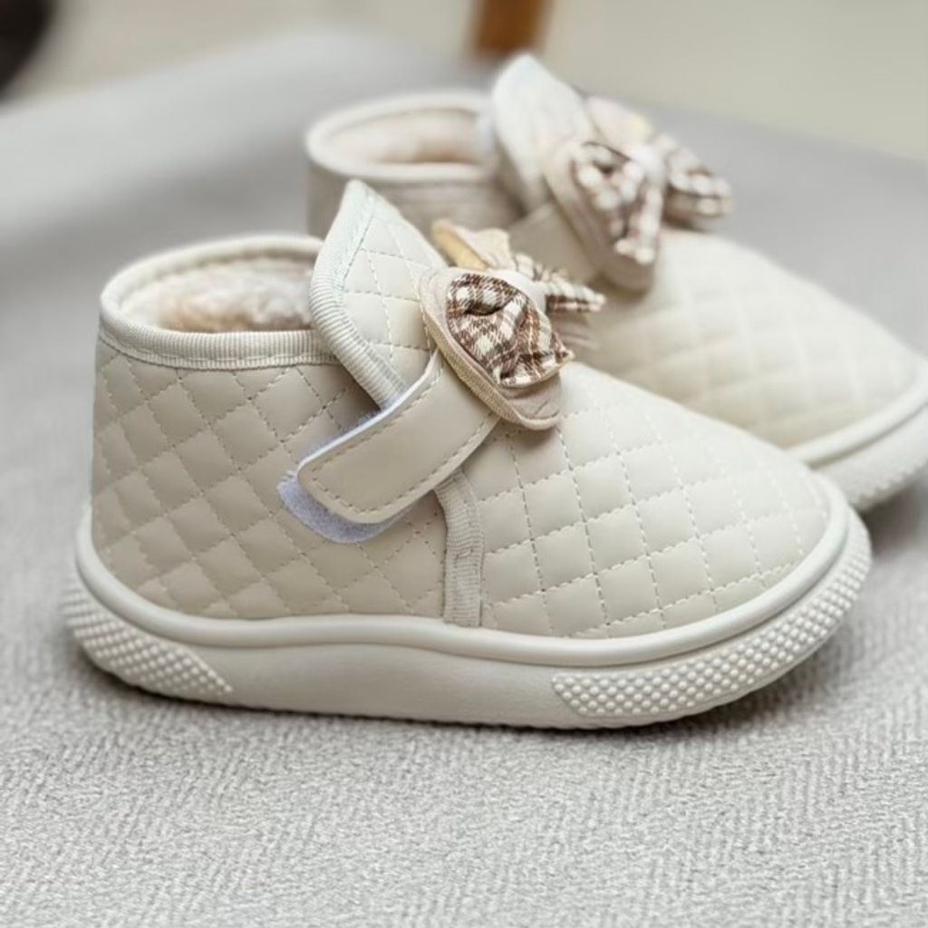 خرید اینترنتی قیمت بوت بچگانه شنل دوزی طرح پاپیون از توباکو کد 4092504