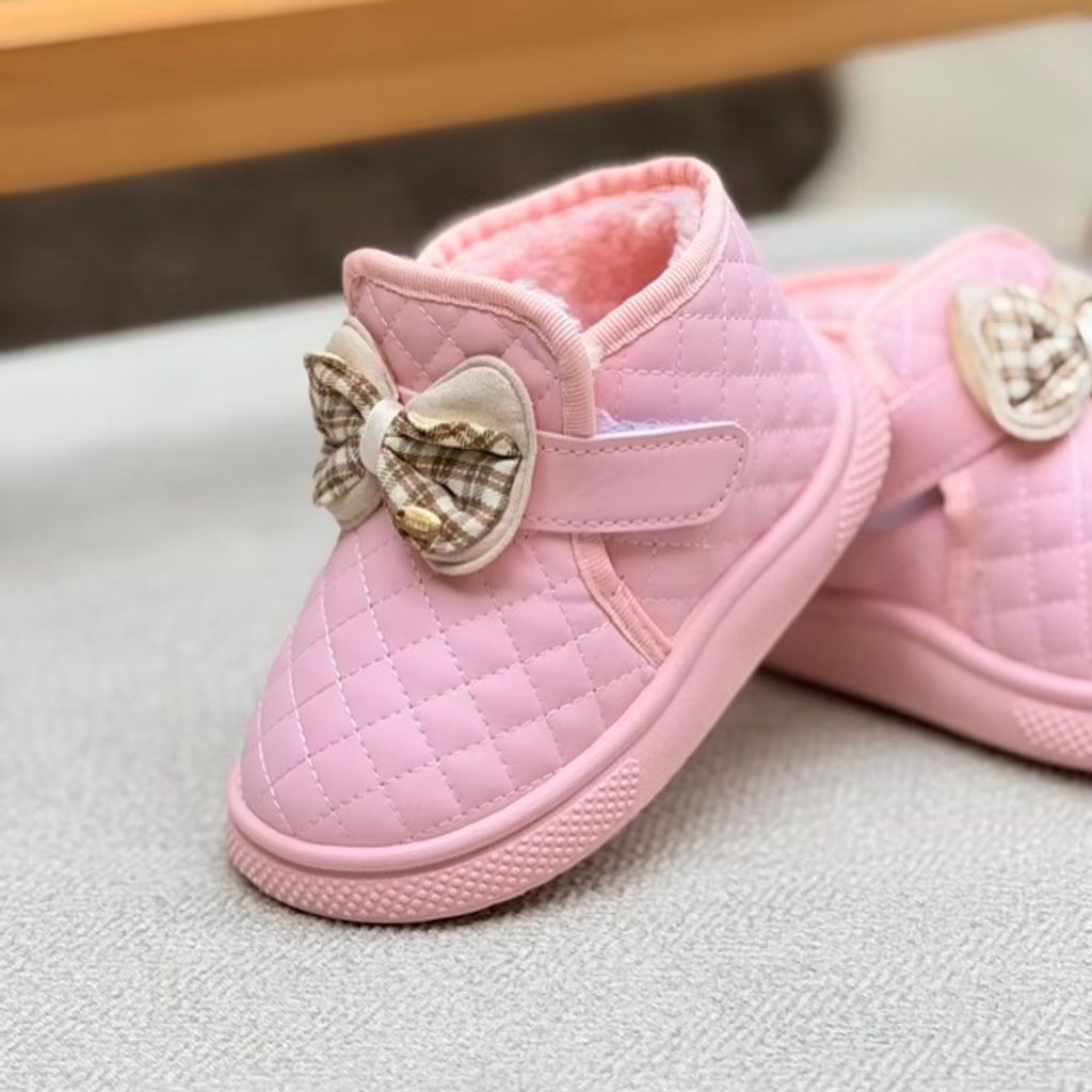 خرید اینترنتی قیمت بوت بچگانه شنل دوزی طرح پاپیون از توباکو کد 4092504