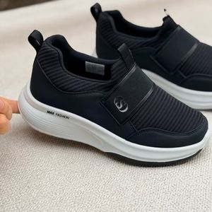 خرید اینترنتی قیمت کتونی بچگانه جورابی طرح اسکیچرز مکس فشن کد 4092302