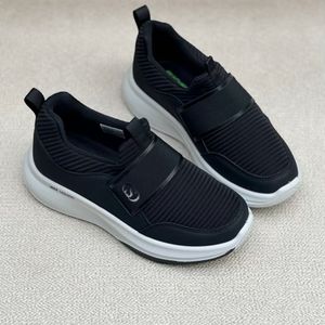 خرید اینترنتی قیمت کتونی بچگانه جورابی طرح اسکیچرز مکس فشن کد 4092302