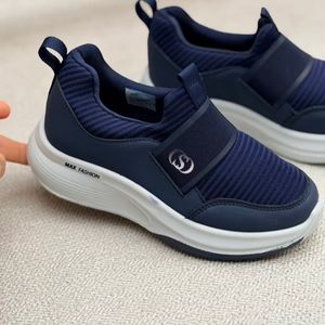 خرید اینترنتی قیمت کتونی بچگانه جورابی طرح اسکیچرز مکس فشن کد 4092302