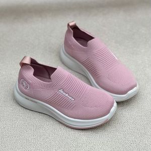 خرید اینترنتی قیمت کتونی بچگانه جورابی طرح اسکیچرز کد 4092301