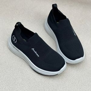 خرید اینترنتی قیمت کتونی بچگانه جورابی طرح اسکیچرز کد 4092301