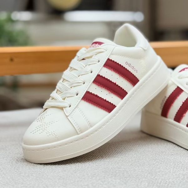 ونس بچگانه طرح سه خط آدیداس از کاشوز کد 4092202