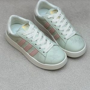 خرید اینترنتی قیمت ونس بچگانه طرح سه خط آدیداس از کاشوز کد 4092202