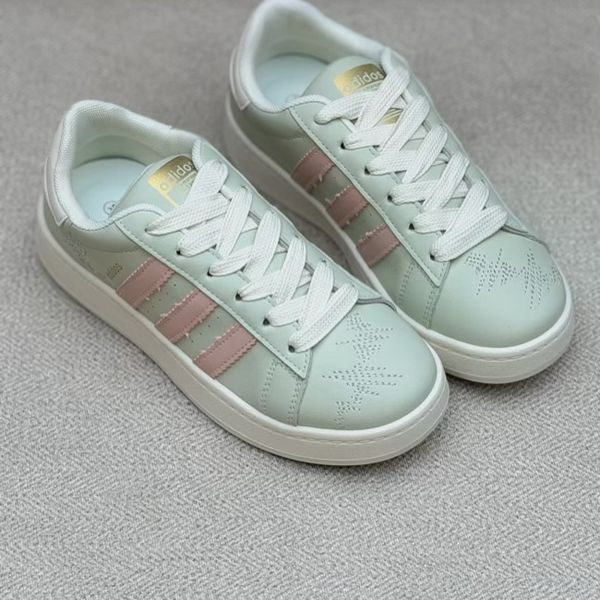 ونس بچگانه طرح سه خط آدیداس از کاشوز کد 4092202