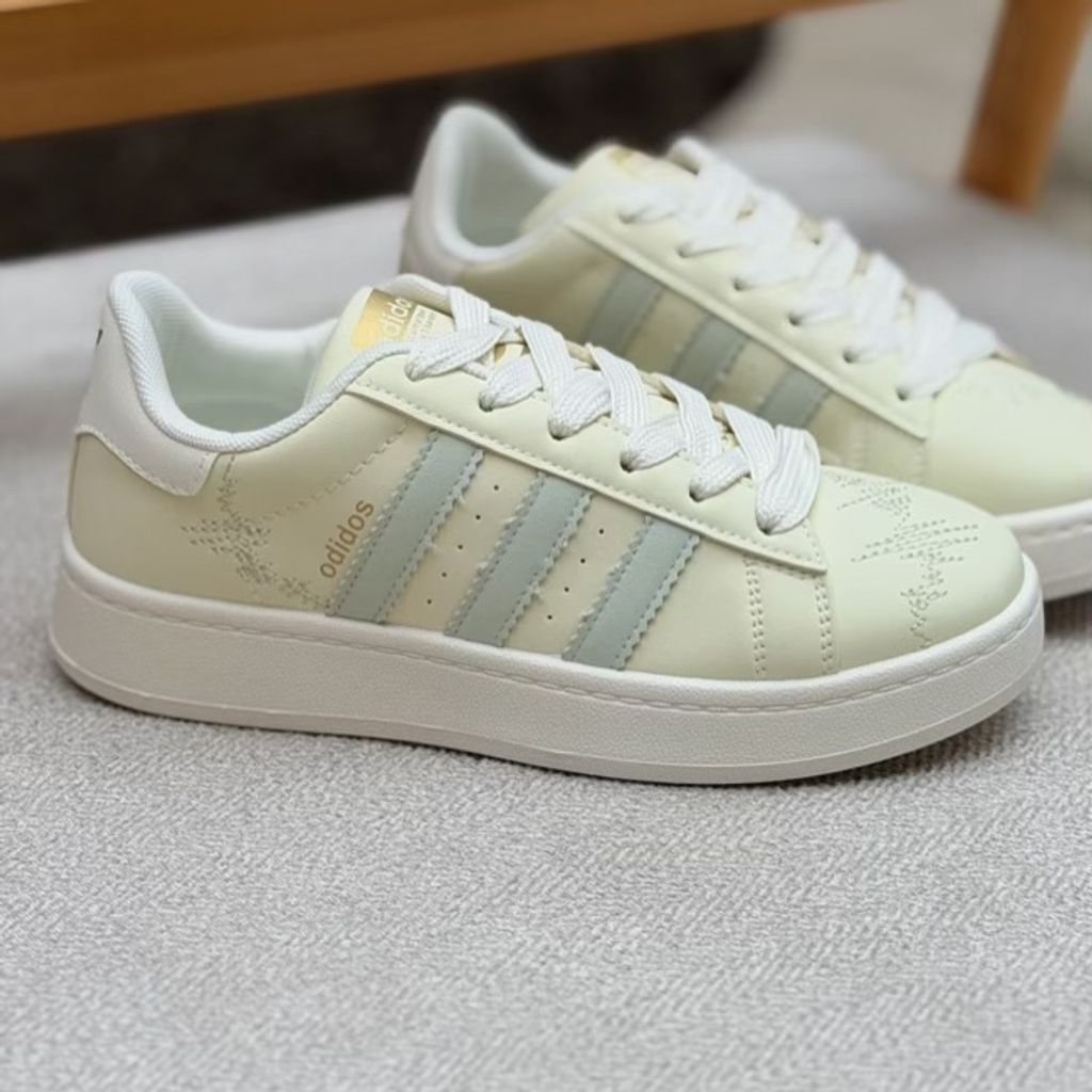 خرید اینترنتی قیمت ونس بچگانه طرح سه خط آدیداس از کاشوز کد 4092202