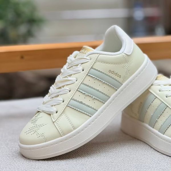 ونس بچگانه طرح سه خط آدیداس از کاشوز کد 4092202