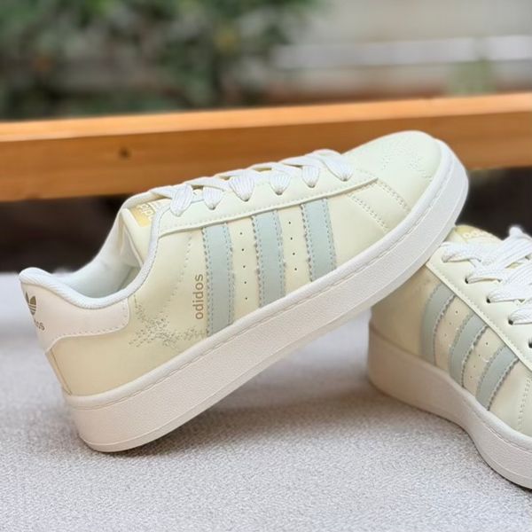 ونس بچگانه طرح سه خط آدیداس از کاشوز کد 4092202