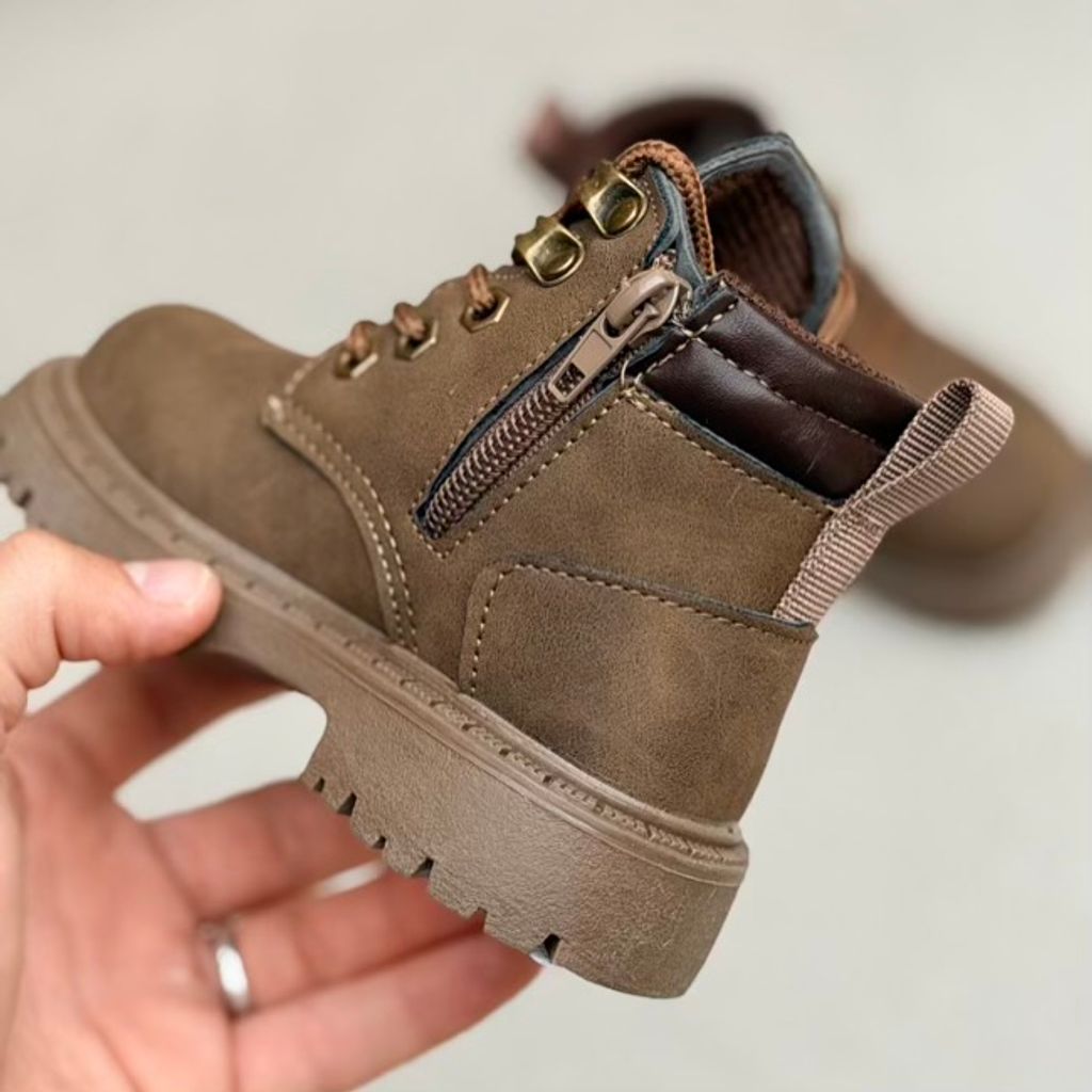 خرید اینترنتی قیمت بوت بچگانه نقلی طرح فشن از MTL کد 4092201