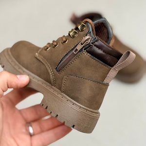 خرید اینترنتی قیمت بوت بچگانه نقلی طرح فشن از MTL کد 4092201