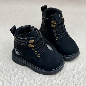 خرید اینترنتی قیمت بوت بچگانه نقلی طرح فشن از MTL کد 4092201