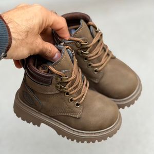 خرید اینترنتی قیمت بوت بچگانه نقلی طرح فشن از MTL کد 4092201