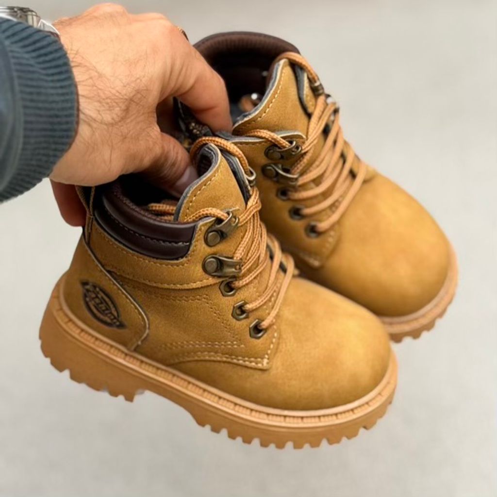 خرید اینترنتی قیمت بوت بچگانه نقلی طرح فشن از MTL کد 4092201