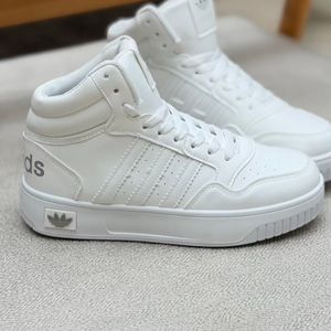 خرید اینترنتی قیمت کتونی بچگانه نیمساق طرح سه خط آدیداس از کاشوز کد 4092503