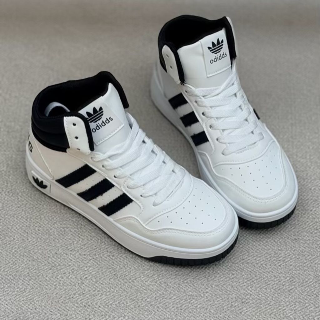 خرید اینترنتی قیمت کتونی بچگانه نیمساق طرح سه خط آدیداس از کاشوز کد 4092503