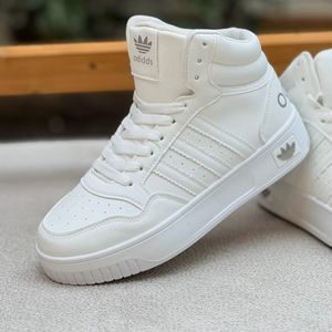 خرید اینترنتی قیمت کتونی بچگانه نیمساق طرح سه خط آدیداس از کاشوز کد 4092503