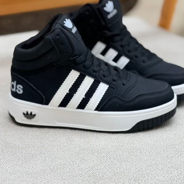 کتونی بچگانه نیمساق طرح سه خط آدیداس از کاشوز کد 4092503