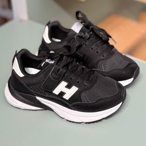 خرید اینترنتی قیمت کتونی بچگونه طرح H بند چسبی از Trip کد 4061304