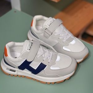 خرید اینترنتی قیمت کتونی بچگونه طرح H از Trip کد 4061207