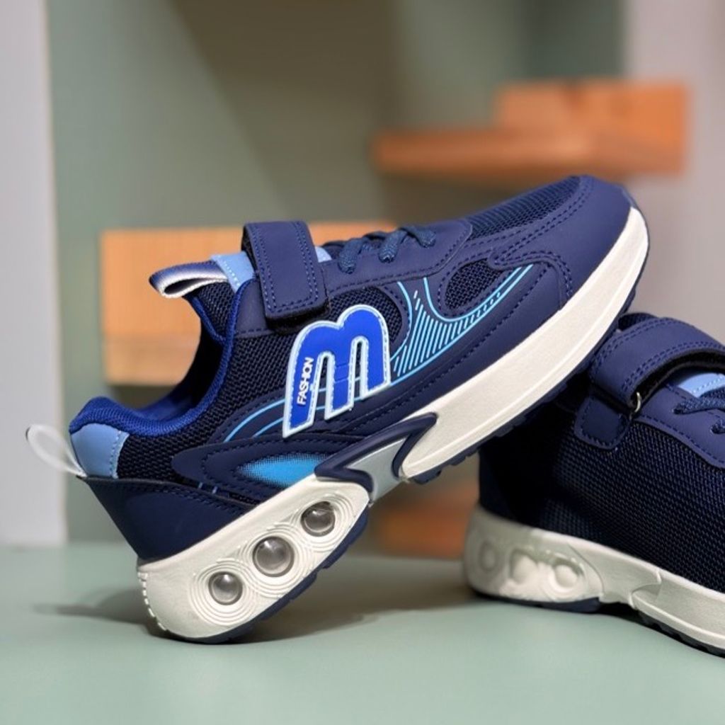 خرید اینترنتی قیمت کتونی بچگونه طرح m از Trip کد 4061205