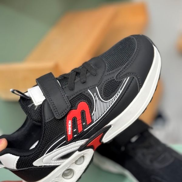 کتونی بچگونه طرح m از Trip کد 4061205