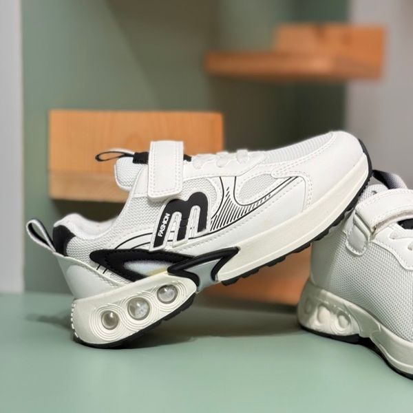 کتونی بچگونه طرح m از Trip کد 4061205