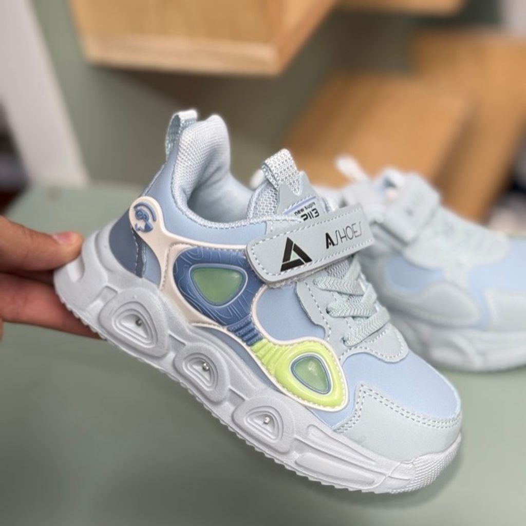 خرید اینترنتی قیمت کتونی بچگانه طرح B از آشوز کد 4060301