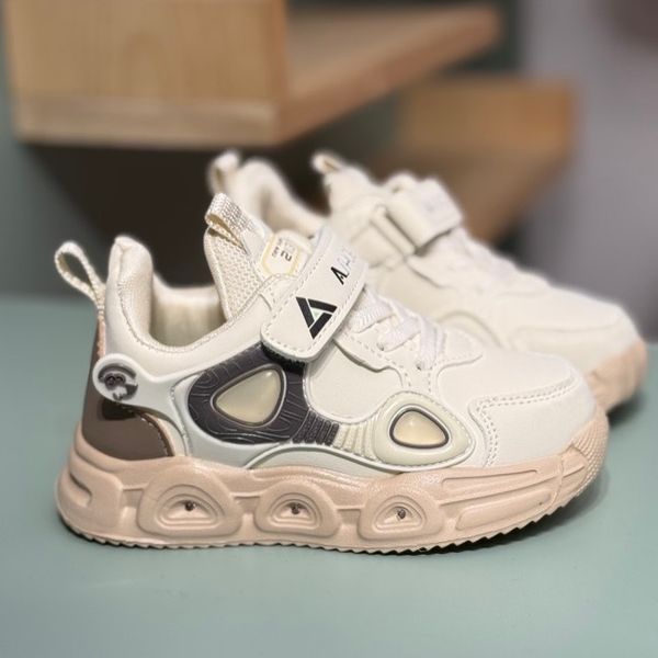 کتونی بچگانه طرح B از آشوز کد 4060301