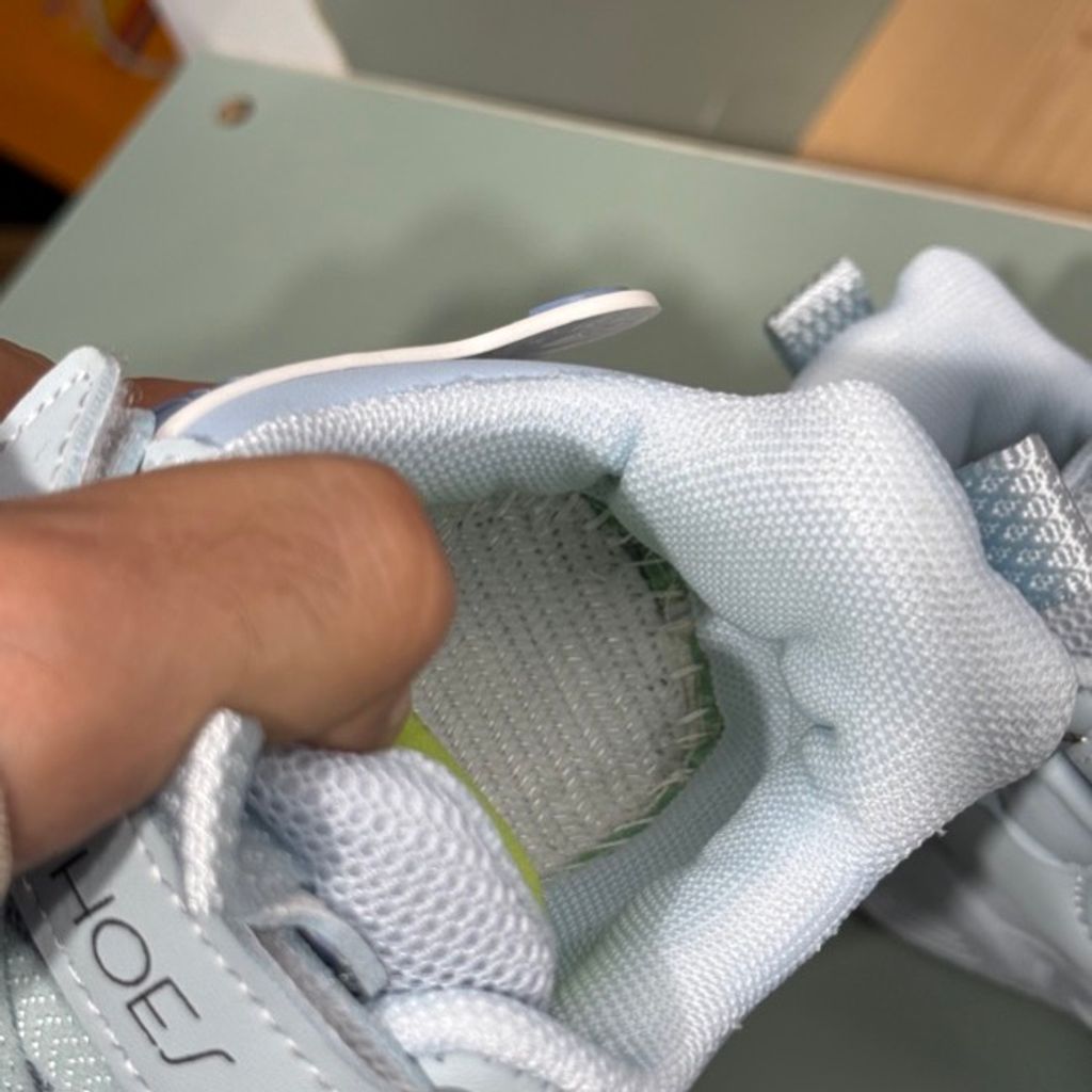 خرید اینترنتی قیمت کتونی بچگانه طرح B از آشوز کد 4060301