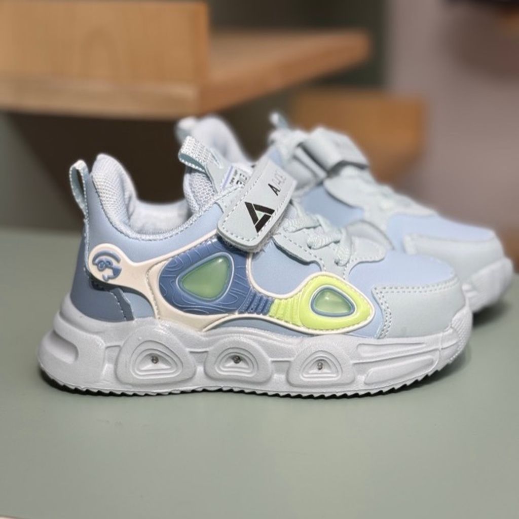 خرید اینترنتی قیمت کتونی بچگانه طرح B از آشوز کد 4060301