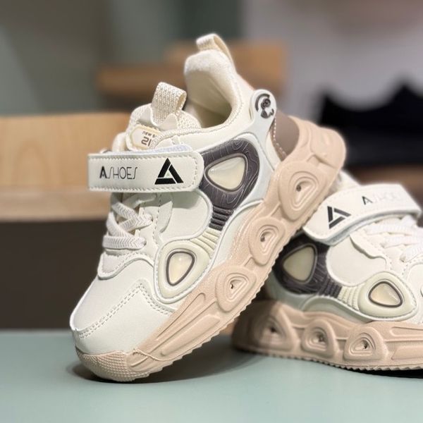 کتونی بچگانه طرح B از آشوز کد 4060301