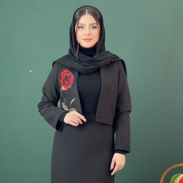 کت مجلسی زنانه طرح رز جواهردوزی و‌نقاشی