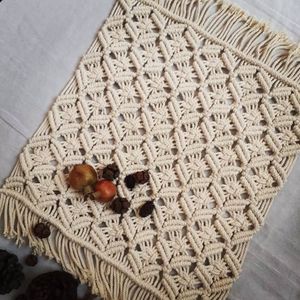 فروش اینترنتی رانر مکرومه مدل کریسمس