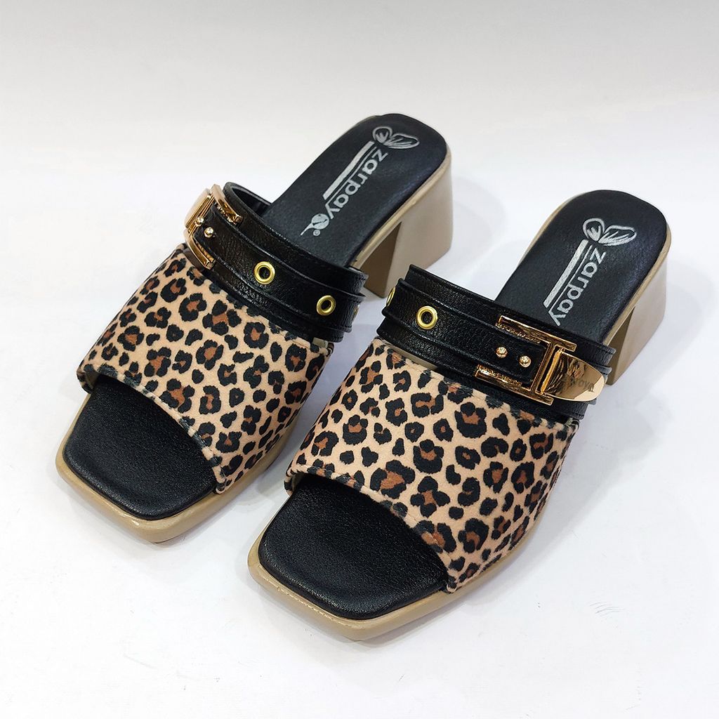 مشخصات صندل زنانه شیک با کفی طبی