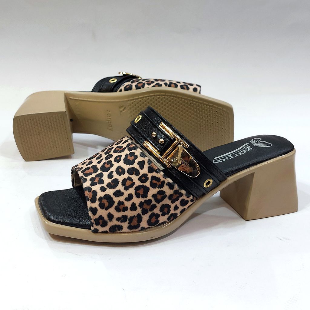 قیمت ارزان صندل زنانه شیک با کفی طبی