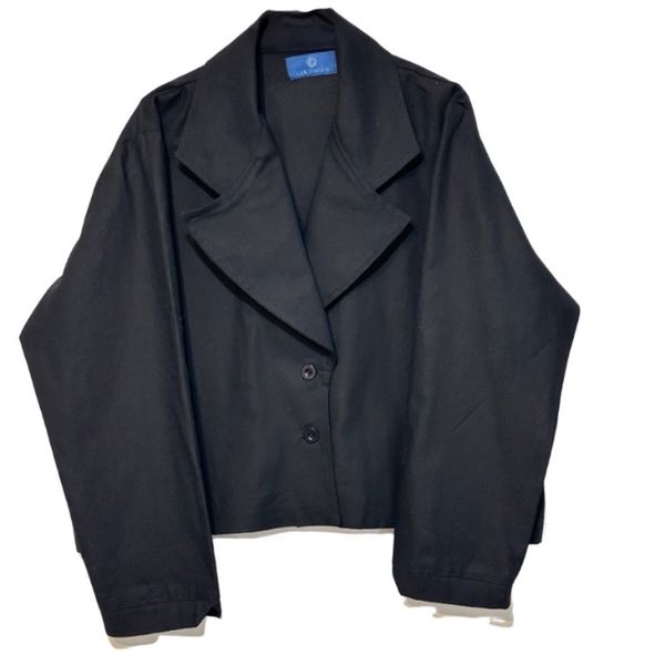 کراپ کت زنانه یقه انگلیسی رنگ مشکی