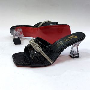 فروش اینترنتی صندل پاشنه بلند نگین دار شیک و با کیفیت