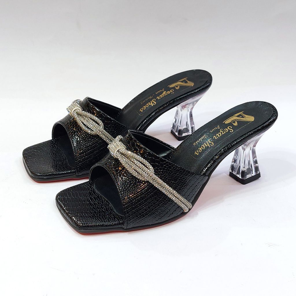 خرید اینترنتی صندل پاشنه بلند نگین دار شیک و با کیفیت