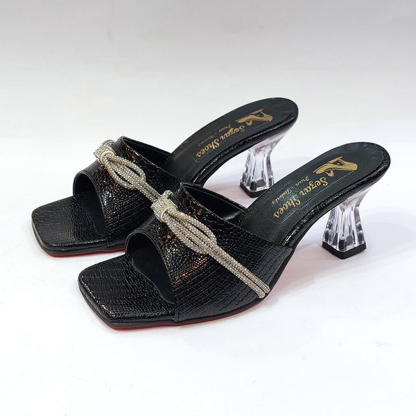 صندل پاشنه بلند نگین دار شیک و با کیفیت