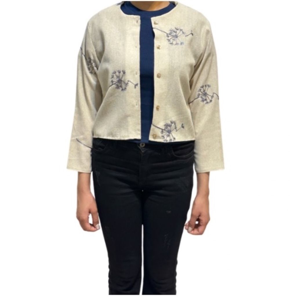 مشخصات کراپ آستین بلند خامه دوزی جلوباز دخترانه رنگ کرم