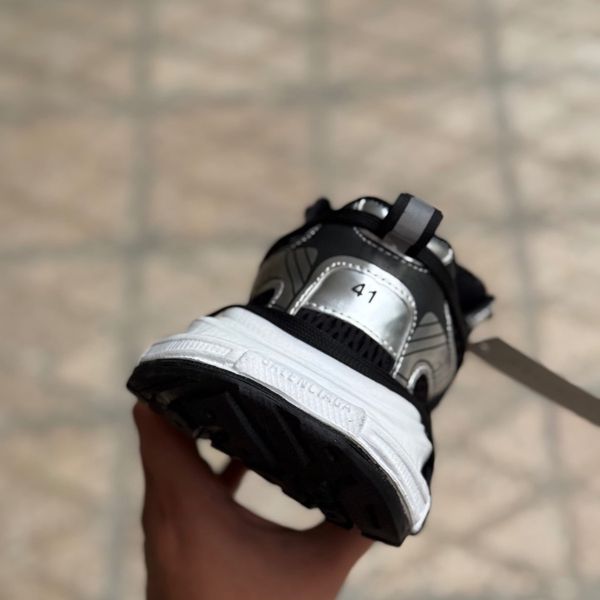 کتونی بالنسیاگا 3XL اسپایدر کرم مردانه