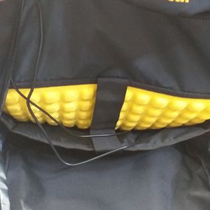 فروش اینترنتی کوله پشتی درجه یک ایرانی سایز بزرگ رنگ مشکی و بسیار محکم