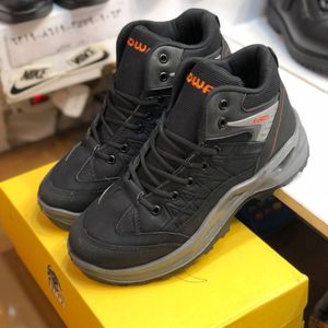 خرید انلاین کفش کوهستان مردانه مدل جکس رنگ مشکی