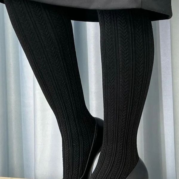 جوراب شلواری بافت برند penti