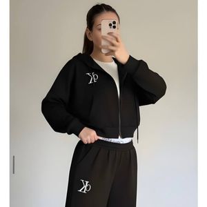 ست سویشرت دخترانه و زنانه طرح کلوین