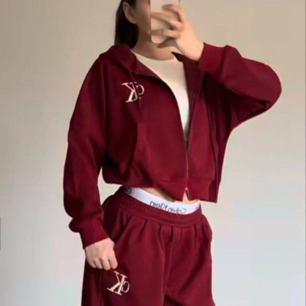 ست سویشرت دخترانه و زنانه طرح کلوین