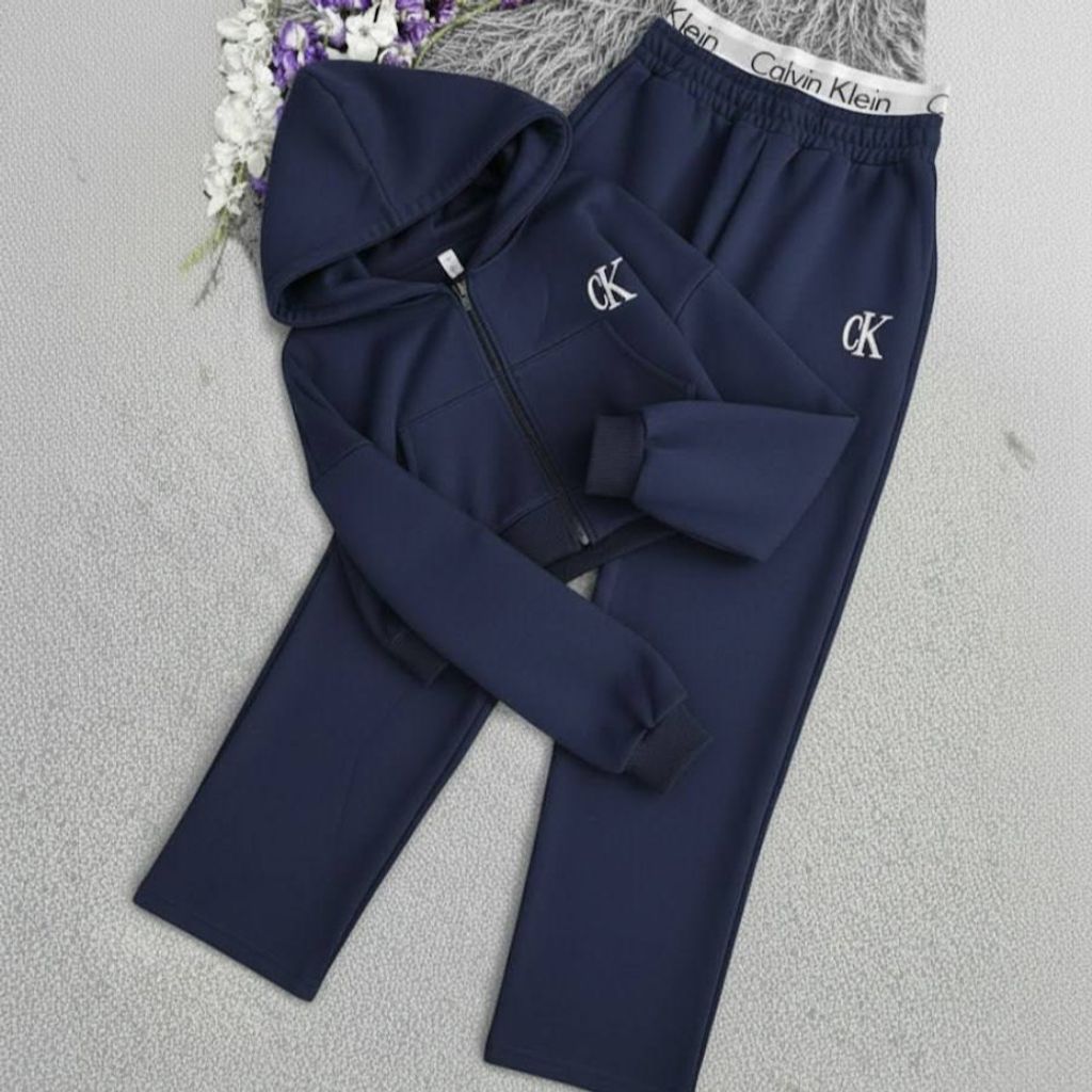 مشخصات ست سویشرت دخترانه و زنانه طرح کلوین