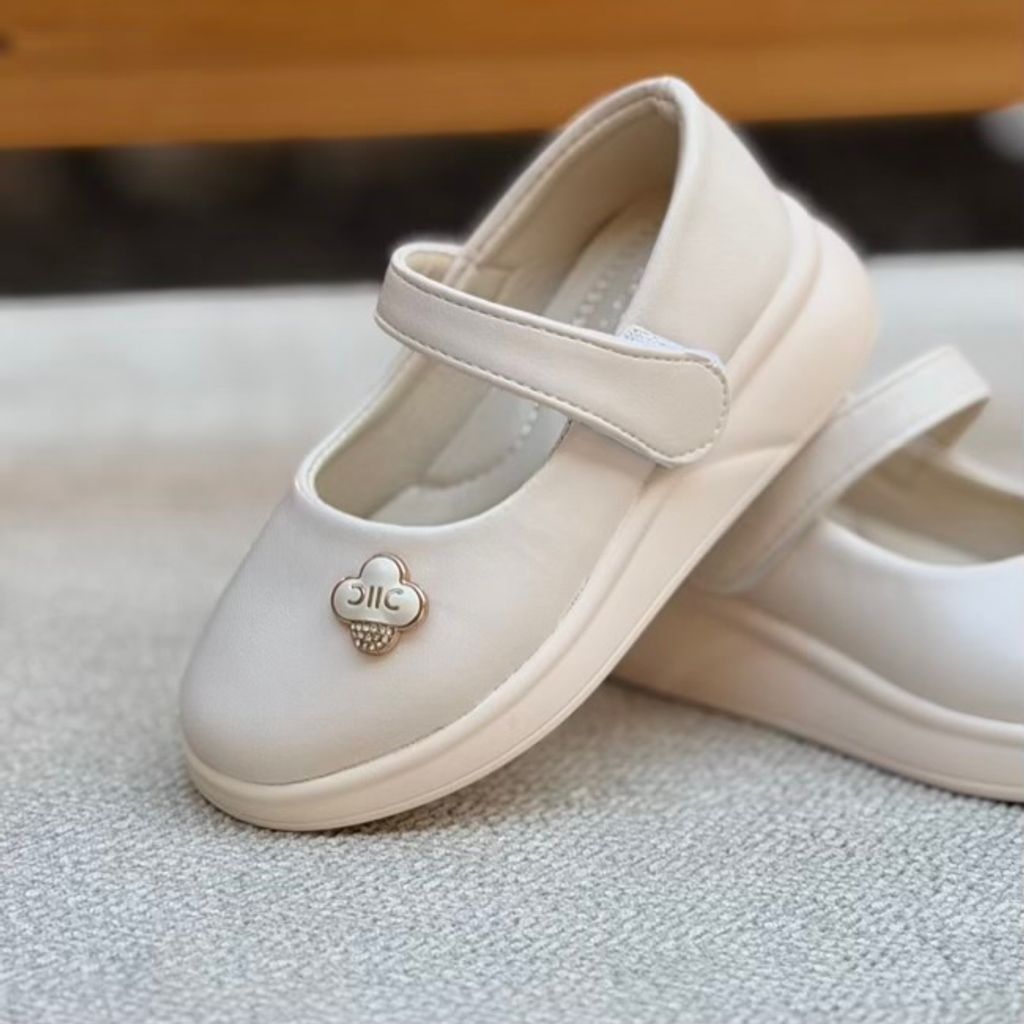 خرید اینترنتی قیمت کفش دخترانه عروسکی طرح بغل گل از هارتال کد 4092706