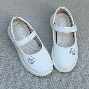 خرید اینترنتی قیمت کفش دخترانه عروسکی طرح بغل گل از هارتال کد 4092706